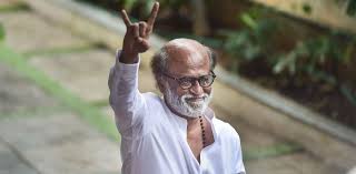రజనీకాంత్ రాజకీయాల్లోకి తిరిగి వస్తారా?.. తమిళనాడులో మళ్లీ మొదలైన చర్చ