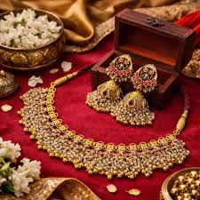 బంగారం కొనాలనుకునేవారికి గుడ్ న్యూస్.. ఒక్కసారిగా తగ్గిన పసిడి, వెండి ధరలు